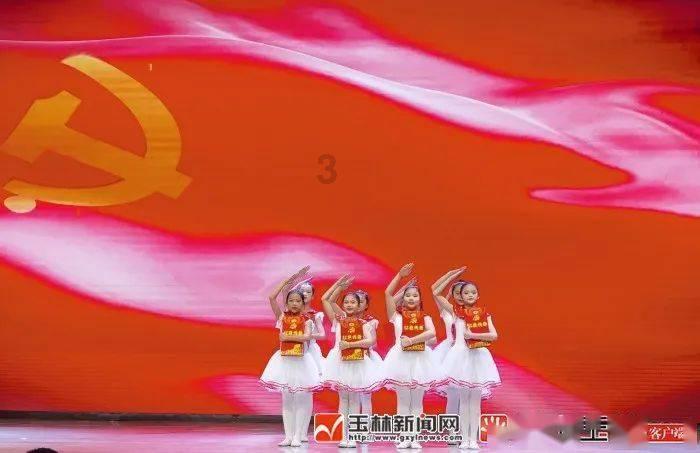 下一个进入NBA的中国人?“国产约基奇”杨瀚森:若被NBA球队选中是荣幸,自己和约基奇差太远了